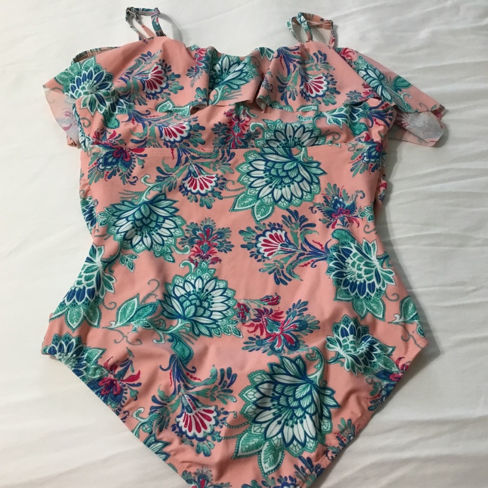 NWT Cabana Life Offshoulder Swimsuit